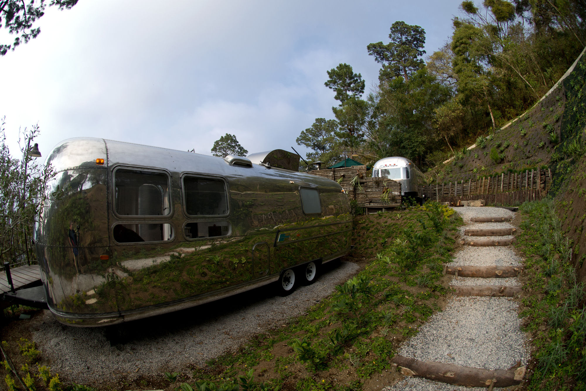 Hotel Museo Spa Casa Santo Domingo Antigua Exterior foto Airstream trailer at the 2008 Monterey Bay Air & Film Festival