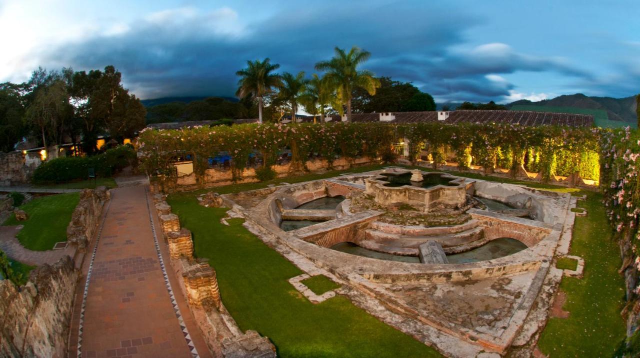 Hotel Museo Spa Casa Santo Domingo Antigua Exterior foto Algar do Carvão, Caldas das Termas, 2017
